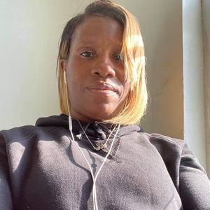 Meet your Posher, Sabrina